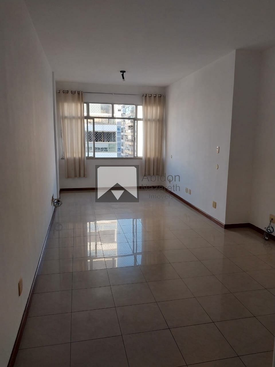 Apartamento à venda com 3 quartos, 110m² - Foto 4