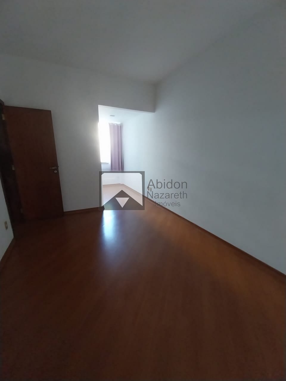 Apartamento à venda com 3 quartos, 110m² - Foto 5