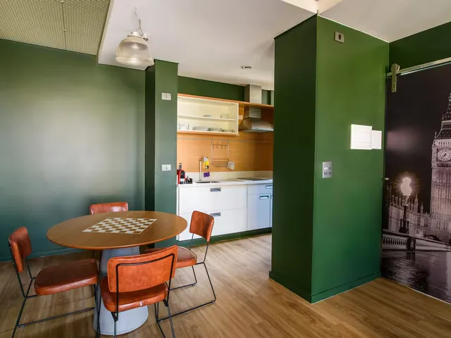 Apartamento com 50m² 1 quarto e 1 banheiro, para alugar, no bairro Centro em Londrina