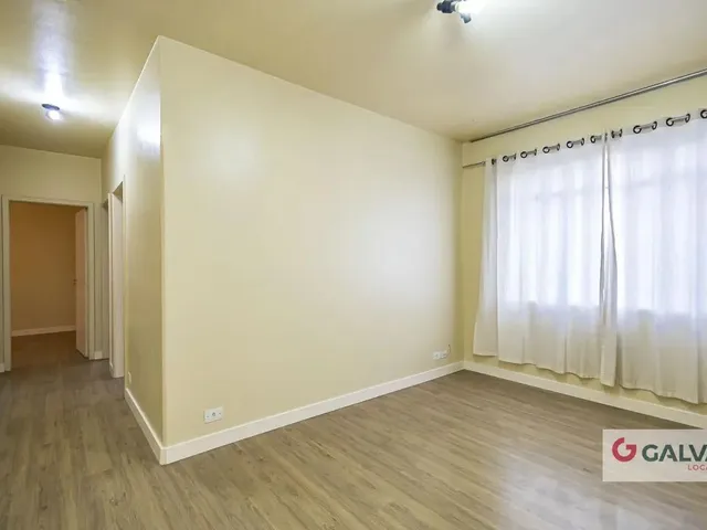 Apartamento 3 quartos e 2 banheiros, para alugar, no bairro Capão da Imbuia em Curitiba