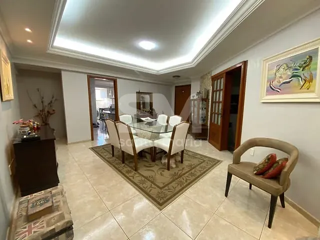 Apartamento com 218m² 3 quartos e 2 banheiros, à venda, no bairro Centro em Chapecó
