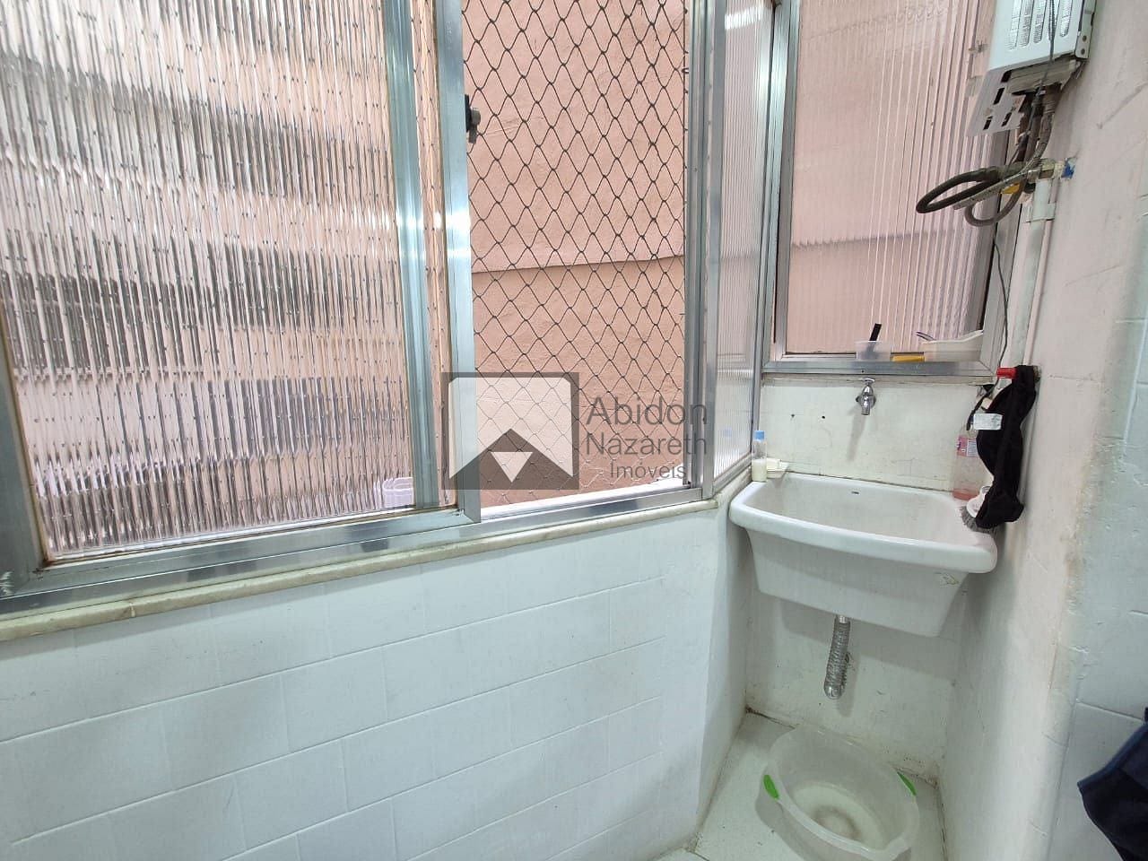 Apartamento à venda com 2 quartos, 70m² - Foto 20