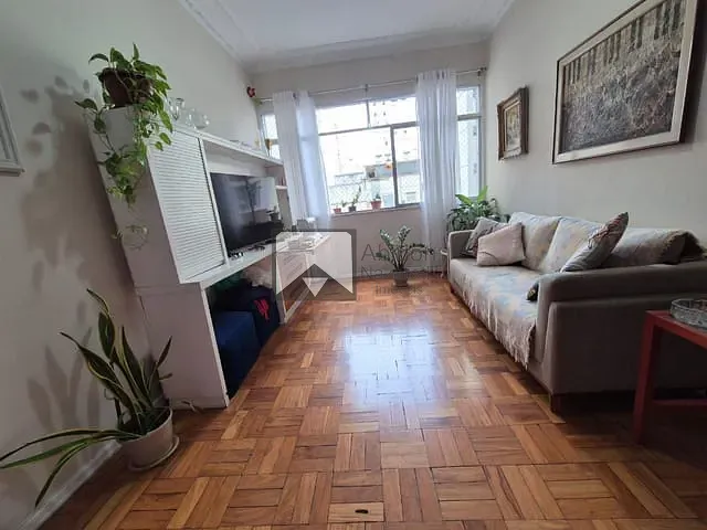 Apartamento com 80m² 2 quartos e 1 banheiro, à venda, no bairro Icaraí em Niterói