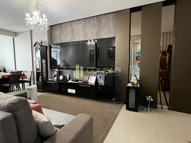 Apartamento 2 quartos e 3 banheiros, à venda, no bairro Meia praia em Itapema
