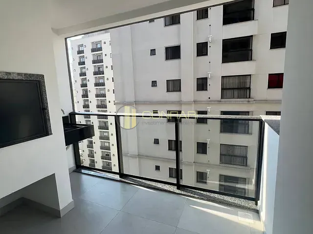 Apartamento 2 quartos e 2 banheiros, para alugar, no bairro Morretes em Itapema
