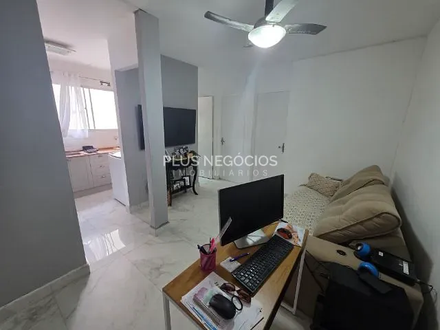 Apartamento 2 quartos e 1 banheiro, à venda, no bairro Jardim Guadalajara em Sorocaba