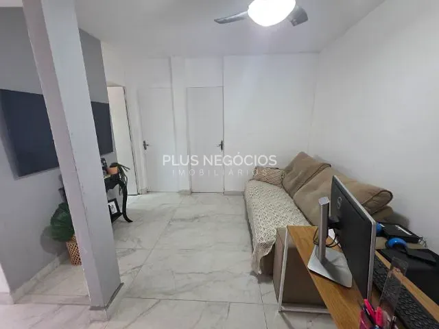 Apartamento 2 quartos e 1 banheiro, à venda, no bairro Jardim Guadalajara em Sorocaba