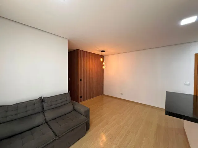 Apartamento 2 quartos e 2 banheiros, à venda, no bairro Gleba Palhano em Londrina
