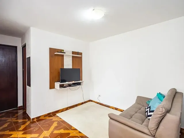 Apartamento 2 quartos e 1 banheiro, à venda, no bairro Campo Comprido em Curitiba