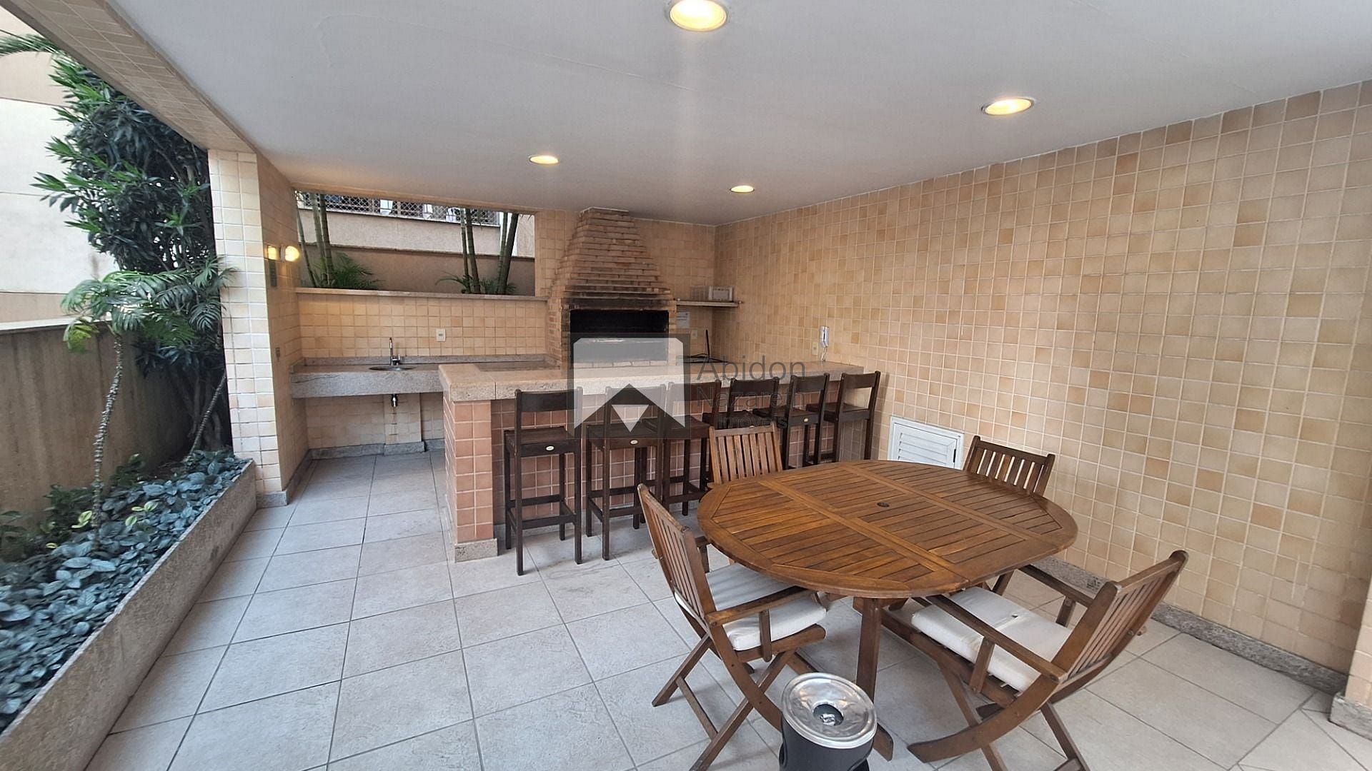 Apartamento à venda com 3 quartos, 87m² - Foto 18
