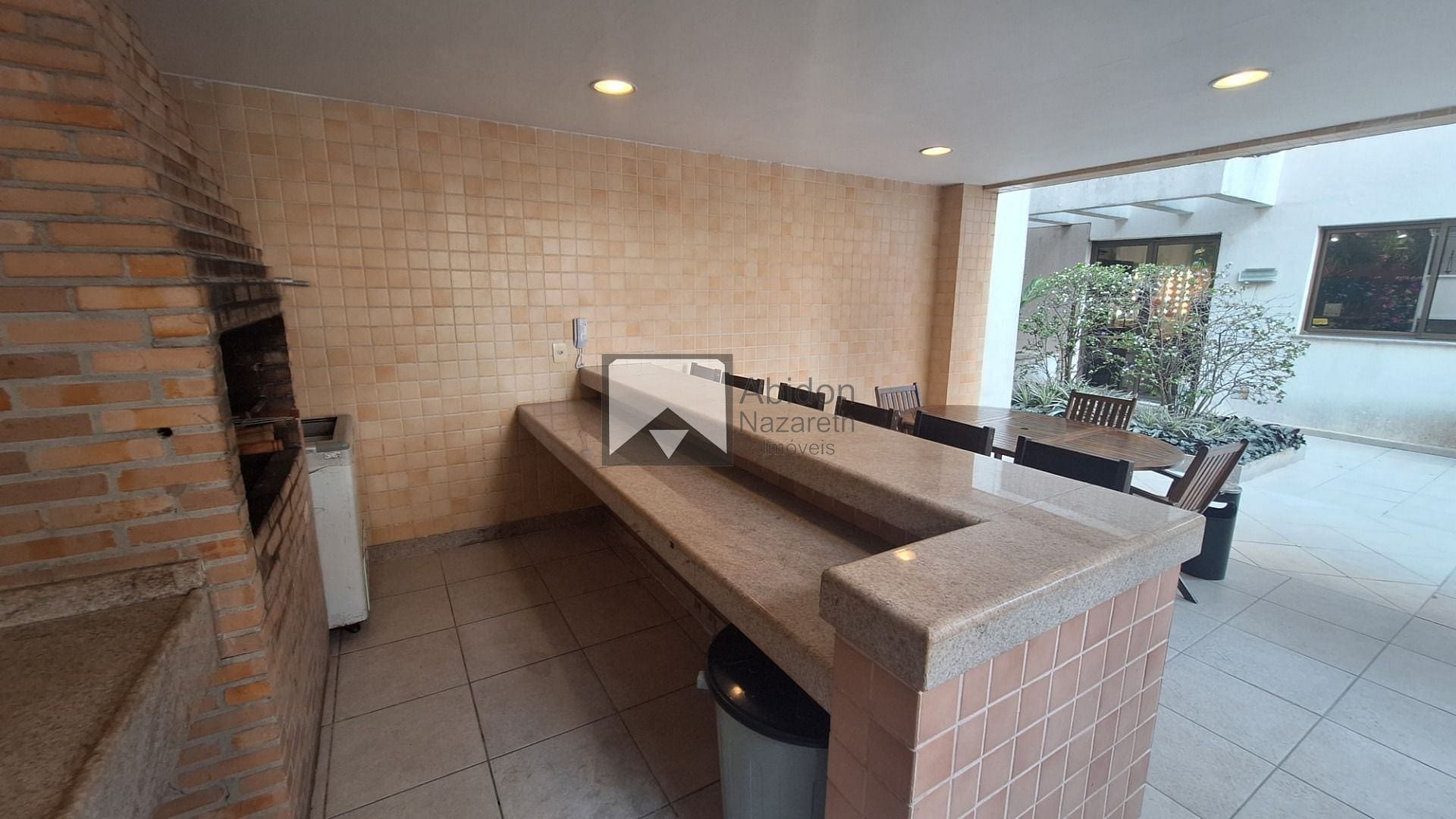 Apartamento à venda com 3 quartos, 87m² - Foto 19