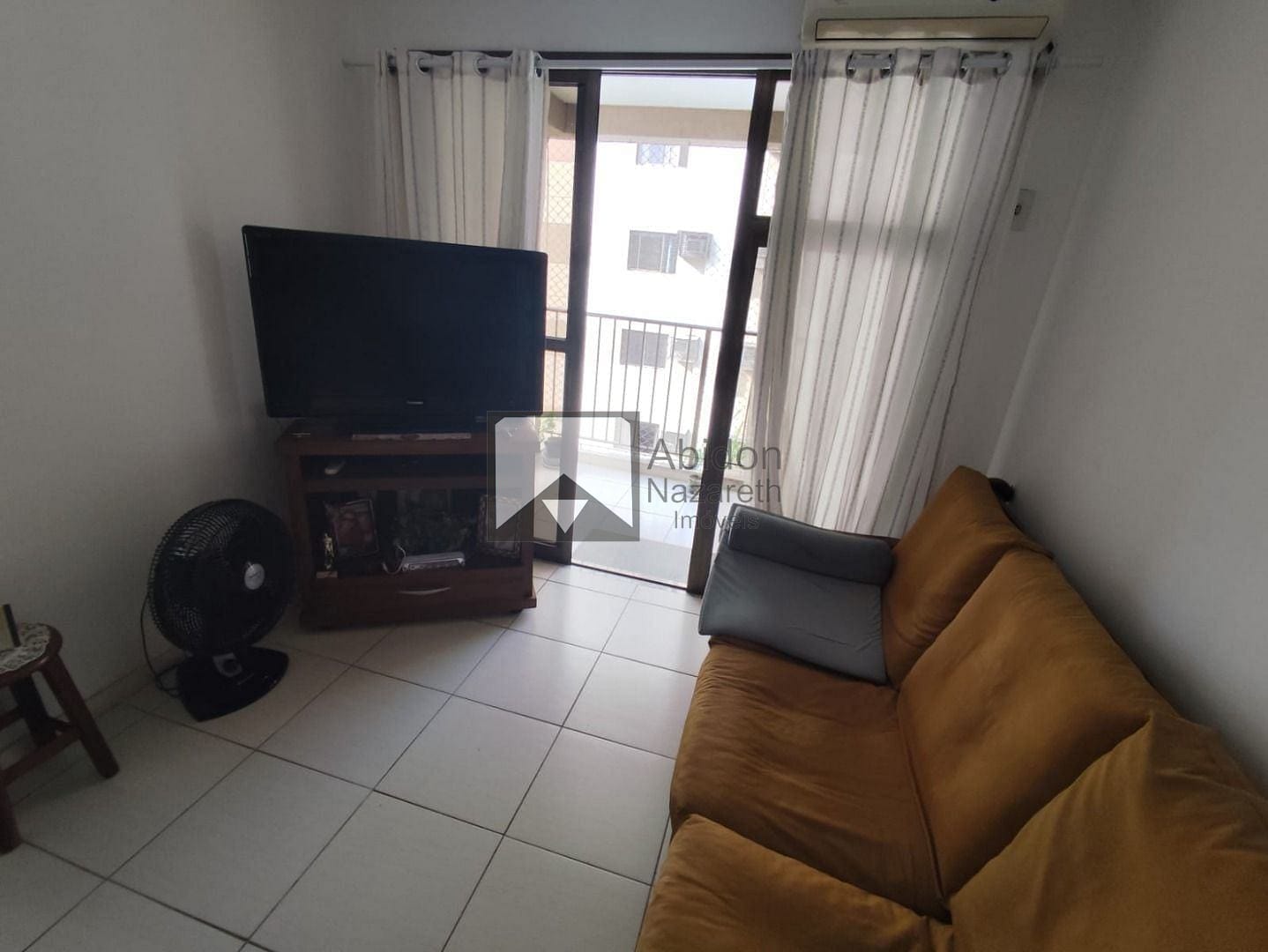 Apartamento à venda com 3 quartos, 87m² - Foto 3