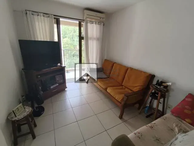 Apartamento com 110m² 3 quartos e 2 banheiros, à venda, no bairro Gragoatá em Niterói