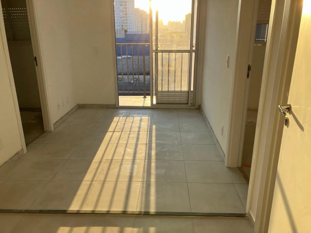 Apartamento 2 quartos e 1 banheiro, para alugar, no bairro Cambuci em São Paulo