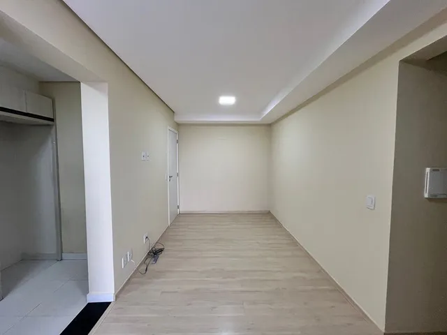 Apartamento 3 quartos e 2 banheiros, à venda, no bairro Parque Jamaica em Londrina