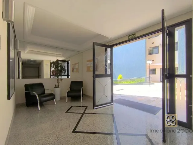 Apartamento 2 quartos e 1 banheiro, para alugar, no bairro Cristo Rei em Curitiba
