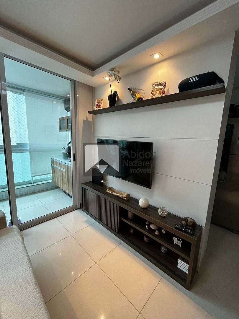Apartamento à venda com 2 quartos, 77m² - Foto 6