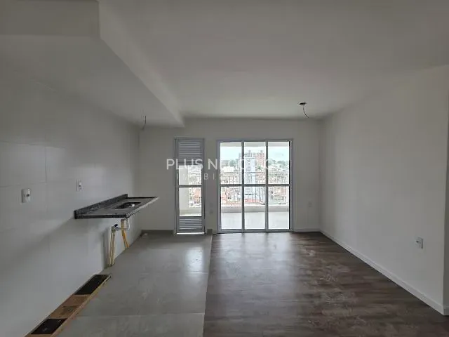 Apartamento 2 quartos e 2 banheiros, à venda ou para alugar, no bairro Vila Carvalho em Sorocaba