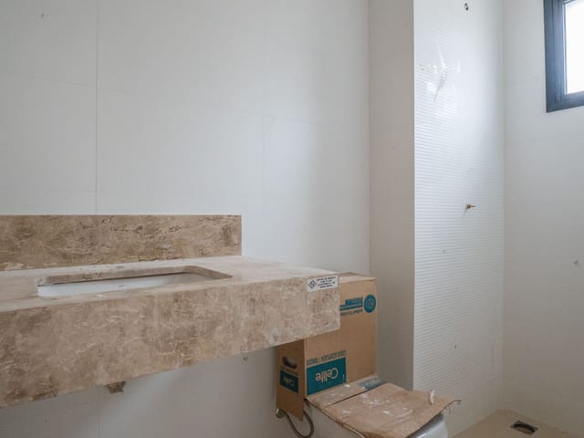 Apartamento novo de 3 quartos na Rua 1 do Setor Oeste em Goiânia - Foto