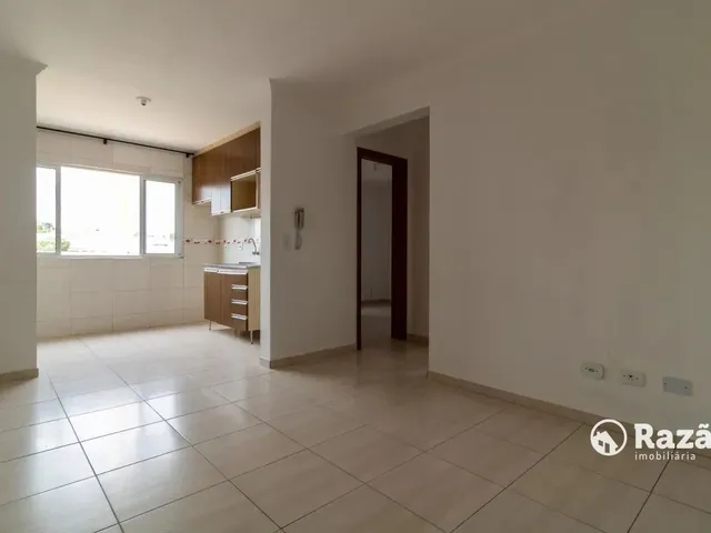 Apartamento 2 quartos e 1 banheiro, para alugar, no bairro Atuba em Colombo