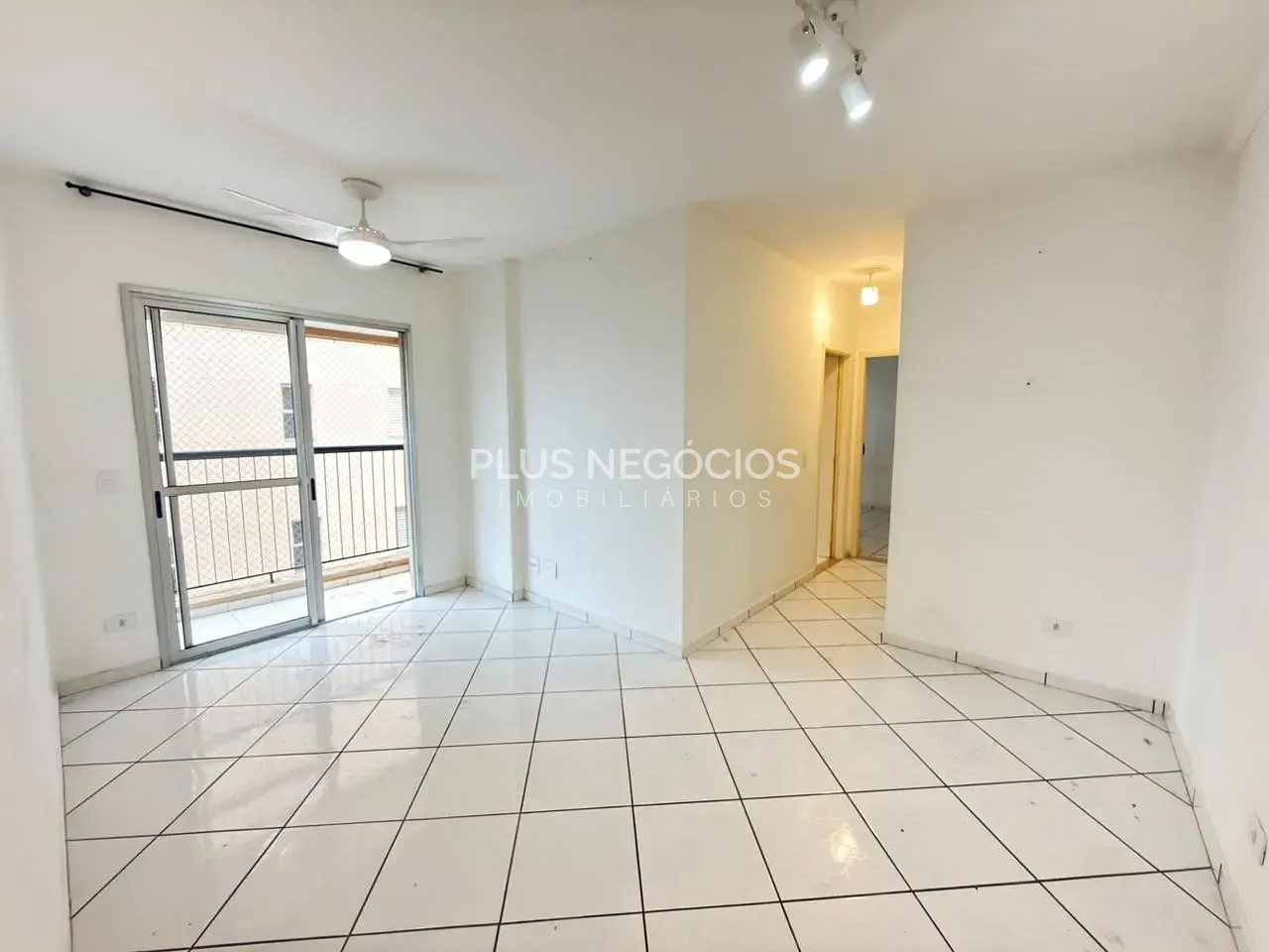 Apartamento, 2 quartos, 70 m² - Foto 2