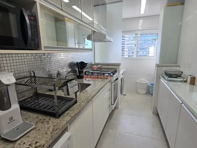 Apartamento 2 quartos e 2 banheiros, à venda, no bairro Gonzaga em Santos