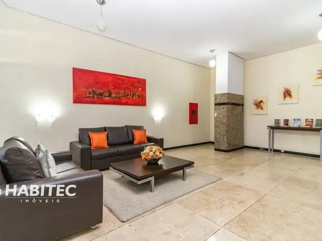 Apartamento 2 quartos e 1 banheiro, para alugar, no bairro Água Verde em Curitiba