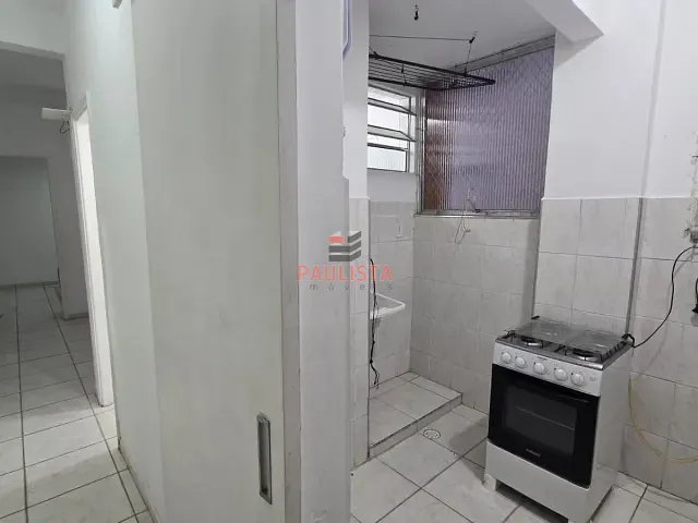Apartamento 1 quarto e 1 banheiro, para alugar, no bairro Gonzaga em Santos