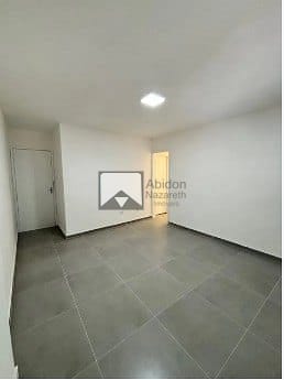 Apartamento à venda com 2 quartos, 75m² - Foto 1
