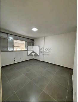 Apartamento à venda com 2 quartos, 75m² - Foto 10