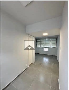 Apartamento à venda com 2 quartos, 75m² - Foto 13