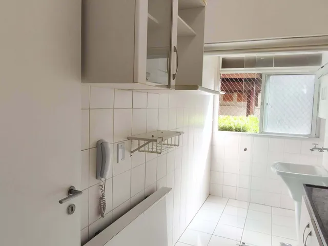 Apartamento 2 quartos e 1 banheiro, para alugar, no bairro Cambuci em São Paulo