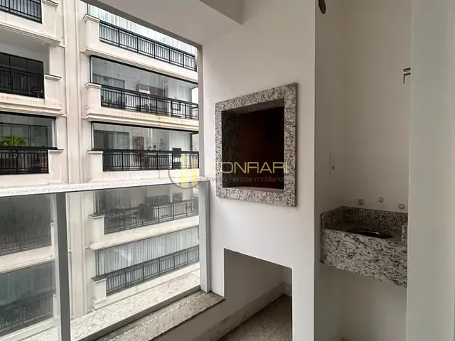 Apartamento 2 quartos e 2 banheiros, à venda, no bairro Morretes em Itapema