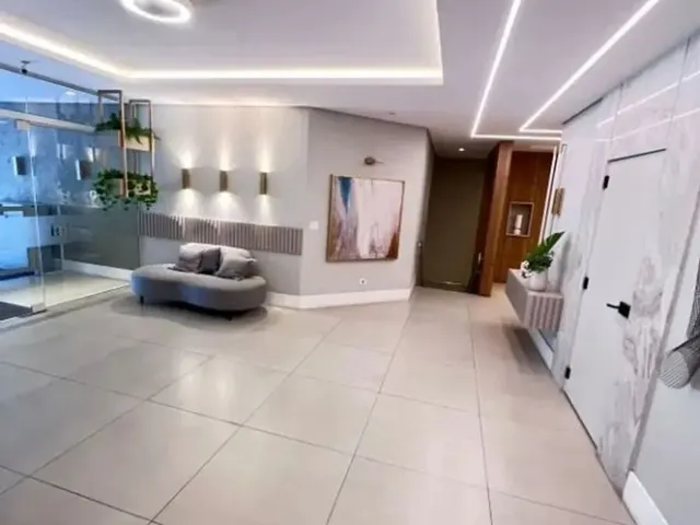 Apartamento 3 quartos e 3 banheiros, para alugar, no bairro Portão em Curitiba