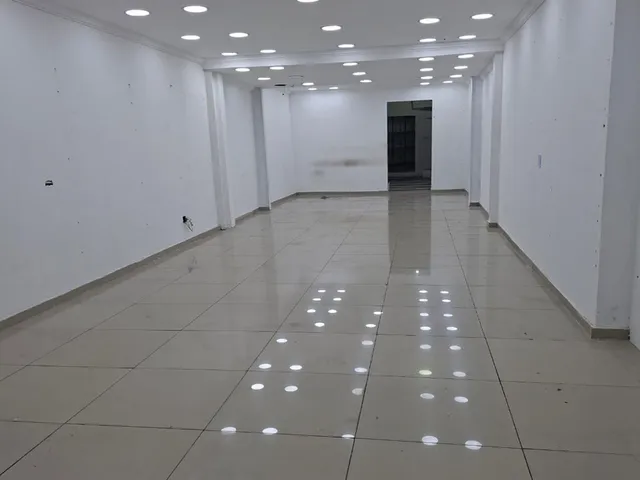 Loja com 180m², para alugar, no bairro Santo Amaro em São Paulo
