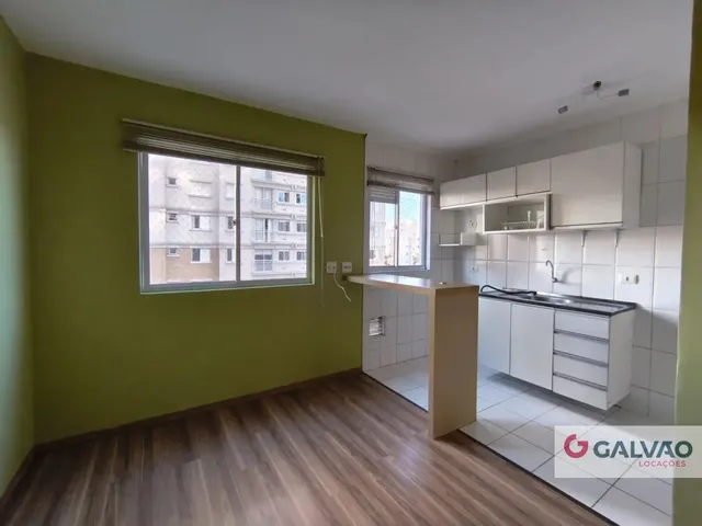 Apartamento 1 quarto e 1 banheiro, para alugar, no bairro Cristo Rei em Curitiba