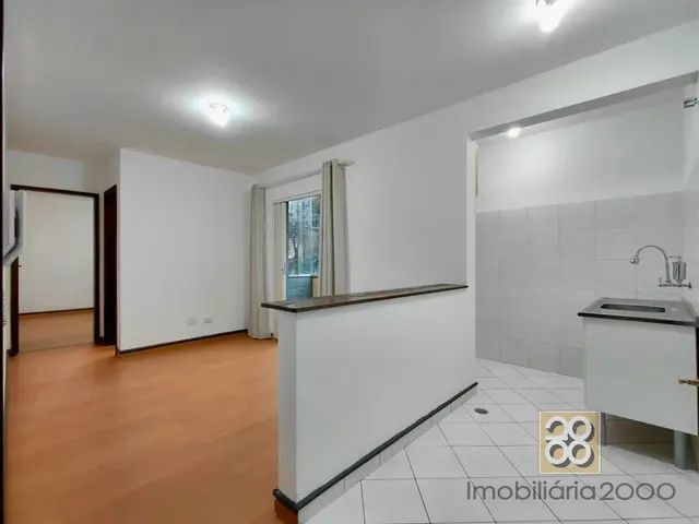Apartamento 1 quarto e 1 banheiro, para alugar, no bairro Centro Cívico em Curitiba