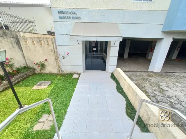 Apartamento 1 quarto e 1 banheiro, para alugar, no bairro Centro Cívico em Curitiba