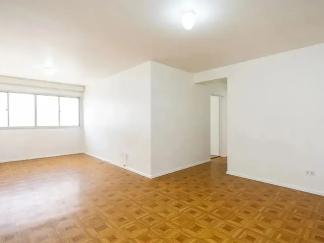 Apartamento 3 quartos e 2 banheiros, à venda, no bairro Cristo Rei em Curitiba