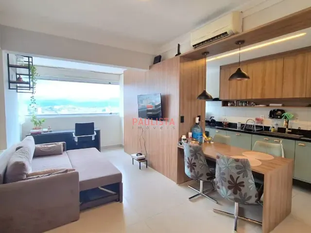 Apartamento 2 quartos e 2 banheiros, à venda, no bairro Boqueirão em Santos
