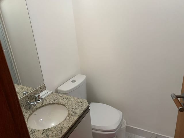 Apartamento com 163m² 4 quartos e 5 banheiros, à venda ou para alugar, no bairro Indianópolis em São Paulo