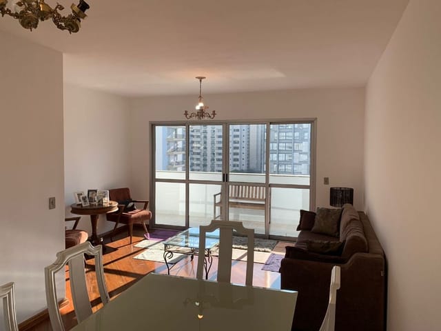 Apartamento com 163m² 4 quartos e 5 banheiros, à venda ou para alugar, no bairro Indianópolis em São Paulo