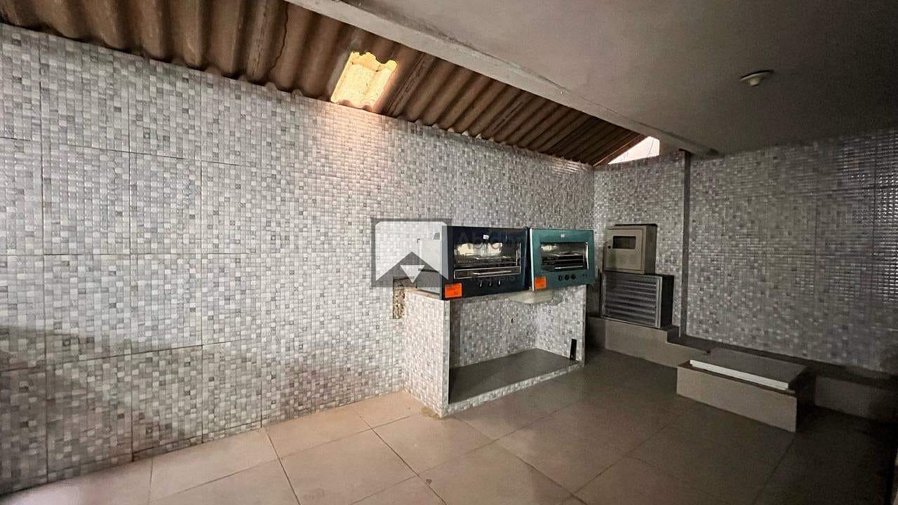 Apartamento à venda com 3 quartos, 115m² - Foto 25