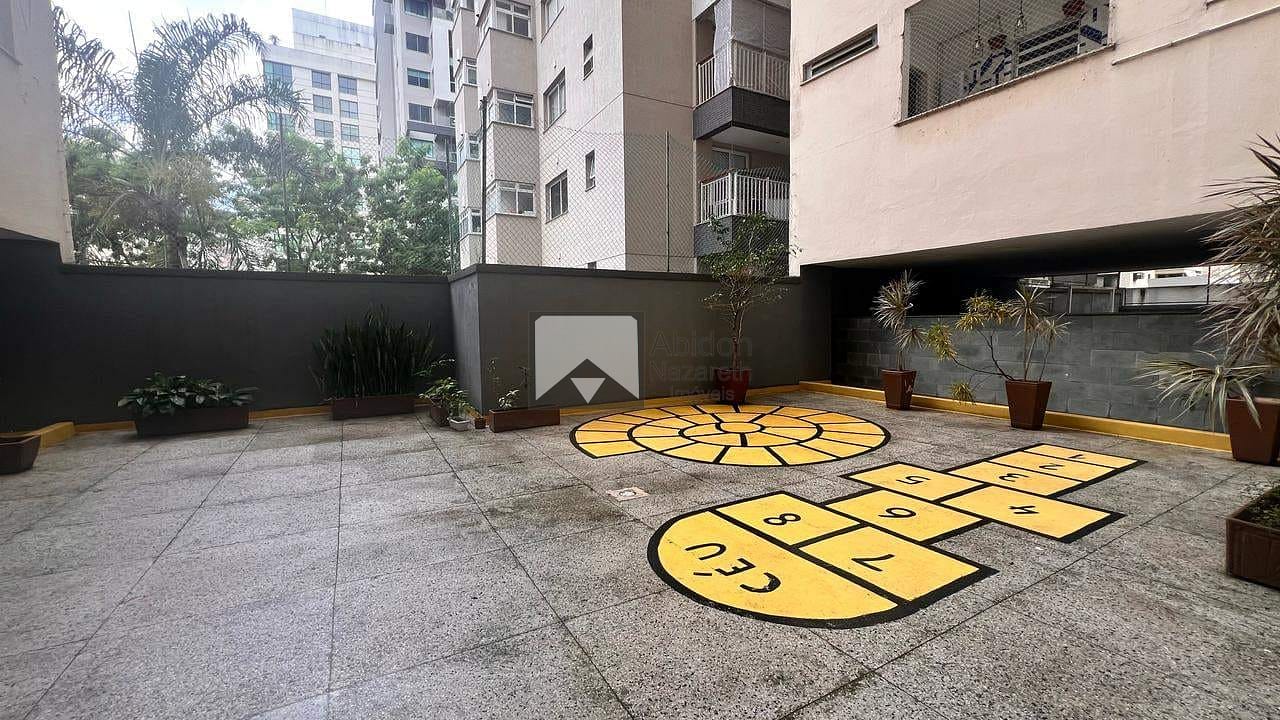 Apartamento à venda com 3 quartos, 115m² - Foto 32