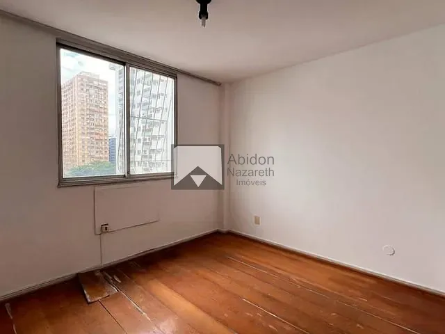 Apartamento com 115m² 3 quartos e 2 banheiros, à venda, no bairro Icaraí em Niterói