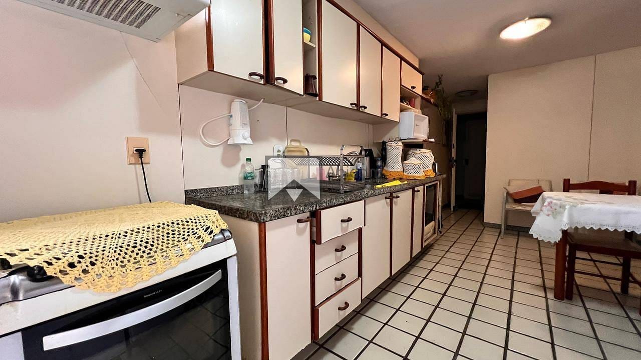Apartamento à venda com 3 quartos, 115m² - Foto 32