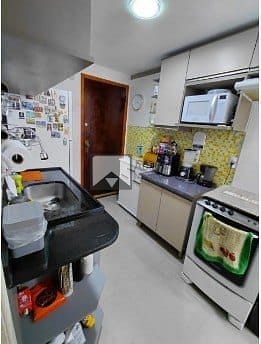Apartamento à venda com 3 quartos, 90m² - Foto 4