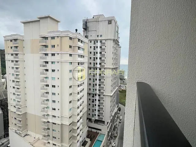 Apartamento 2 quartos e 2 banheiros, para alugar, no bairro Morretes em Itapema