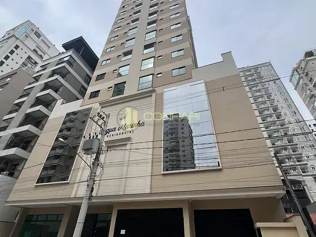 Apartamento 2 quartos e 2 banheiros, para alugar, no bairro Morretes em Itapema
