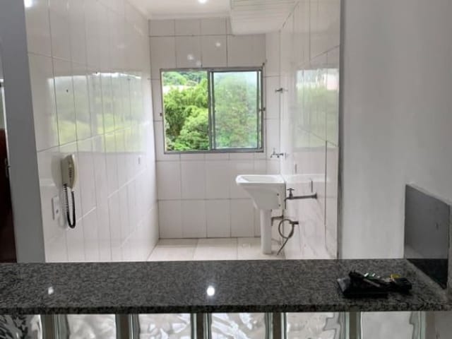 Apartamento com 47m² 2 quartos e 1 banheiro, à venda, no bairro Jardim Sandra em Cotia
